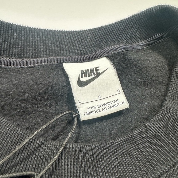 Nike X Stussy Crewneck - Picture 5 of 6